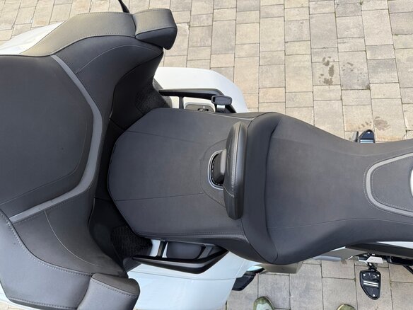 2021 Honda GL 1800 Gold Wing, белый, 2830000 рублей - вид 13