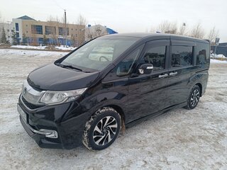 2015 Honda Stepwgn V, чёрный, 1800000 рублей, вид 1