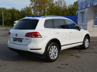 2012 Volkswagen Touareg II, белый, 2149000 рублей, вид 5