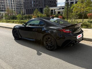 2023 Subaru BRZ II, чёрный, 3930000 рублей, вид 2