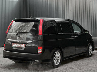 2010 Toyota ISis I Рестайлинг, чёрный, 1220000 рублей, вид 5