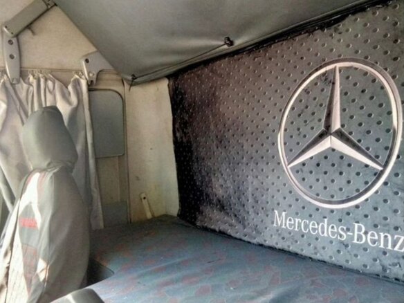1998 Mercedes-Benz Actros, белый, 2200000 рублей - вид 6