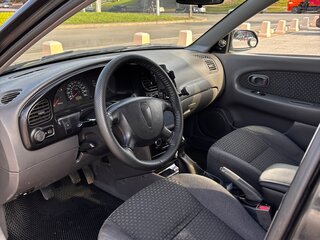 2004 Kia Shuma II, чёрный, 360000 рублей, вид 5