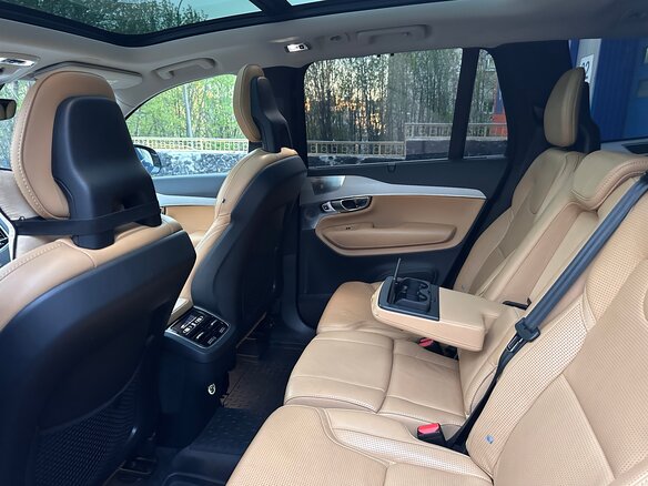 2016 Volvo XC90 II, чёрный, 4700000 рублей - вид 37
