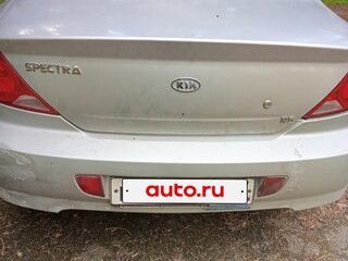2007 Kia Spectra I Рестайлинг 2, серебристый, 190000 рублей, вид 2