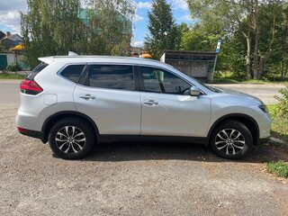 2018 Nissan X-Trail III Рестайлинг, серебристый, 2450000 рублей, вид 4