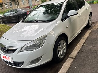 2012 Opel Astra J, белый, 700000 рублей, вид 1