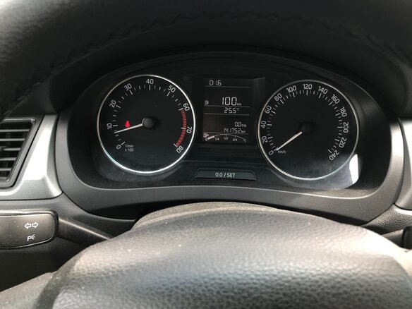 2017 Skoda Rapid I, белый, 740000 рублей - вид 8