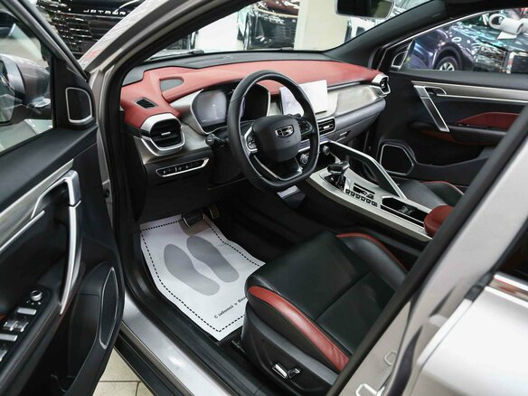 2023 Geely Coolray I, серый, 1690000 рублей - вид 9