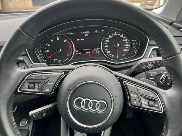 2017 Audi A4 V (B9), белый, 2000000 рублей - вид 10