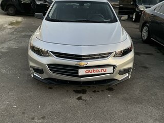 2017 Chevrolet Malibu IX, серебристый, 1300000 рублей, вид 1