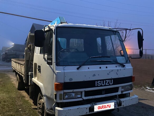 1991 Isuzu Forward (F-Series), белый, 2600000 рублей - вид 3