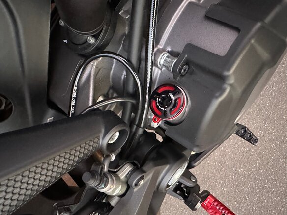 2021 Ducati Monster 937, чёрный - вид 9