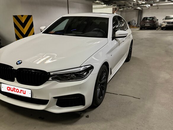 2019 BMW 5 серии 530i xDrive VII (G30/G31/G38), белый, 3700000 рублей - вид 2