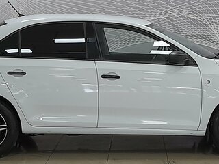 2015 Skoda Rapid I, белый, 692000 рублей, вид 3