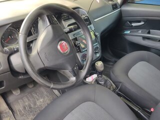 2010 Fiat Linea, красный, 320000 рублей, вид 5