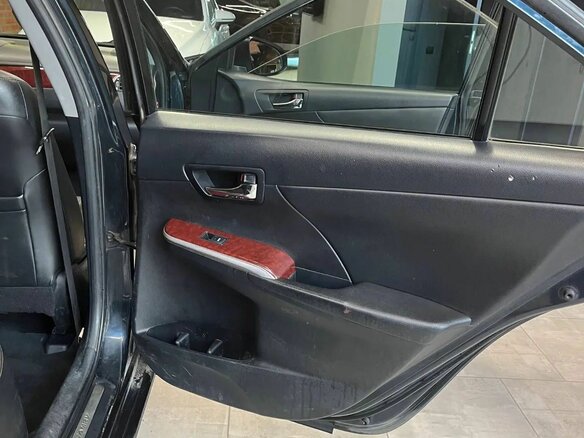2012 Toyota Camry VII (XV50), серый, 1200000 рублей - вид 10