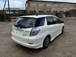 2011 Honda Fit Shuttle I, белый, 970000 рублей, вид 4