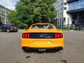 2018 Ford Mustang VI Рестайлинг, оранжевый - вид 4
