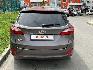 2013 Hyundai i30 II, коричневый, 820000 рублей, вид 3
