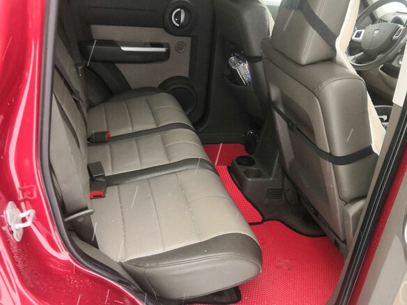 2007 Dodge Nitro, красный, 1000000 рублей - вид 8