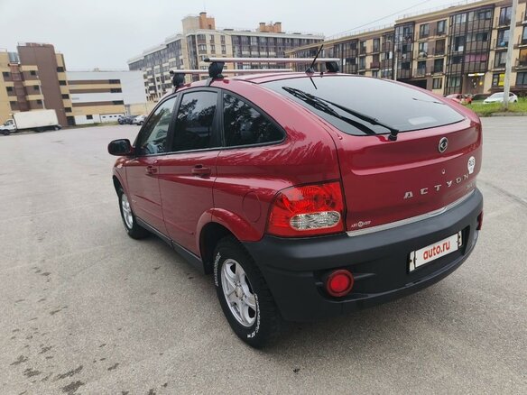 2007 SsangYong Actyon 4-speed I, красный - вид 8