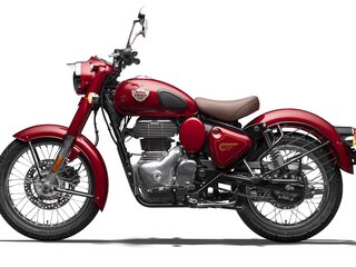 2025 Royal Enfield Classic 350, красный, 497000 рублей, вид 3