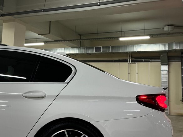 2020 BMW 5 серии 530i VII (G30/G31/G38) Рестайлинг, белый, 5250000 рублей - вид 5