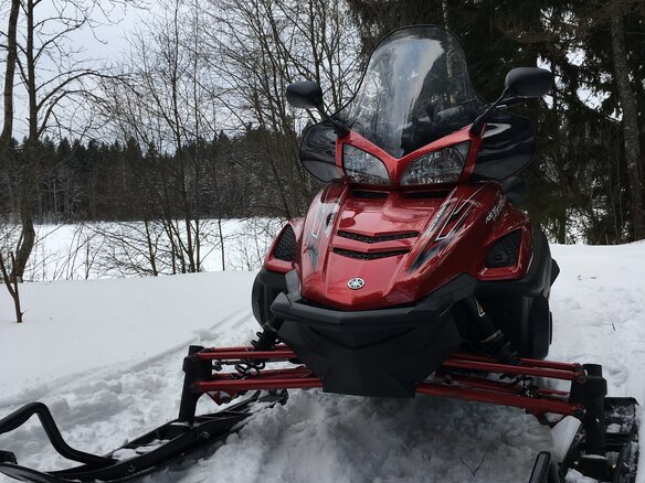 2005 Yamaha RS Venture, красный
