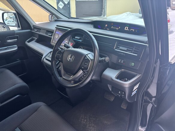 2020 Honda Stepwgn V Рестайлинг, чёрный, 2250000 рублей - вид 6