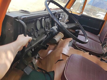 1989 КамАЗ 55102, оранжевый, 775000 рублей, вид 3