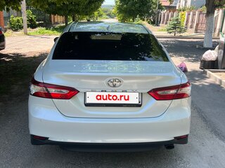 2019 Toyota Camry VIII (XV70), белый, 2300000 рублей, вид 5