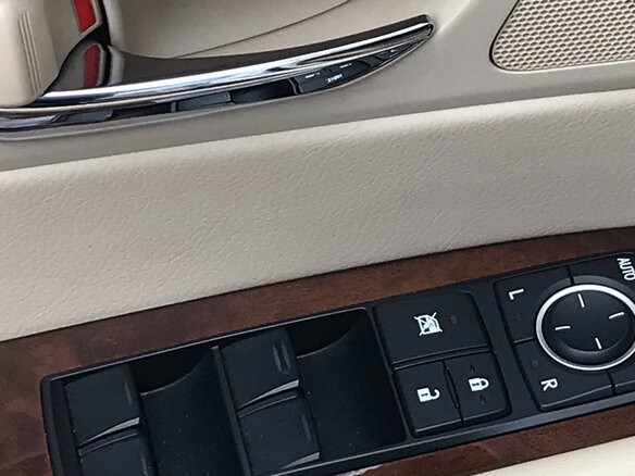 2013 Lexus RX 450h III Рестайлинг, белый, 3950000 рублей - вид 16