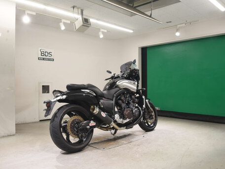 2010 Yamaha VMAX 1700, чёрный, 1100000 рублей, вид 5