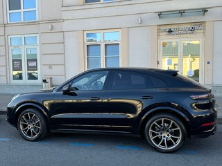 2021 Porsche Cayenne Coupé III, чёрный, 11900000 рублей, вид 2