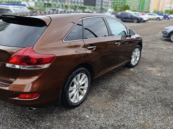 2013 Toyota Venza I Рестайлинг, коричневый, 1950000 рублей - вид 4