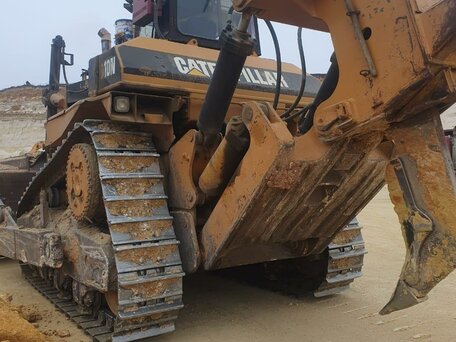 1981 Caterpillar D9, 8000000 рублей, вид 3