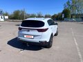 2019 Kia Sportage IV Рестайлинг, белый, 1800000 рублей - вид 3