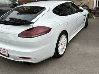 2013 Porsche Panamera GTS I Рестайлинг, белый, 3200000 рублей, вид 5
