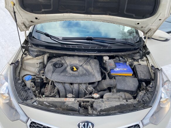 2014 Kia Cerato III, серебристый, 1000000 рублей - вид 8