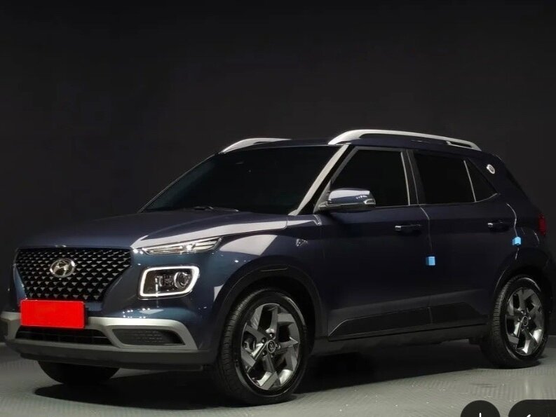 Открыть фотографии: Hyundai Venue I