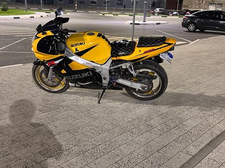 2001 Suzuki GSR 600, жёлтый, 360000 рублей, вид 3