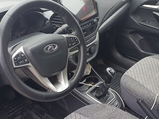 2019 Lada (ВАЗ) Vesta SW Cross I, белый, 1000000 рублей, вид 4
