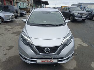 2016 Nissan Note II Рестайлинг, серебристый, 1050000 рублей, вид 1