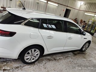 2020 Renault Megane IV Рестайлинг, белый, 1500000 рублей, вид 2