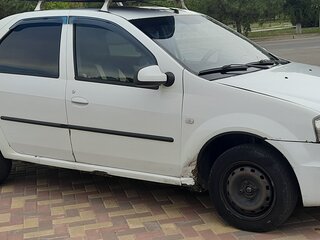 2013 Renault Logan I Рестайлинг, белый, 360000 рублей, вид 2