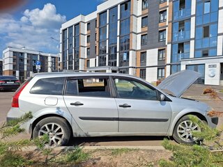2008 Renault Megane II Рестайлинг, серебристый, 450000 рублей, вид 2