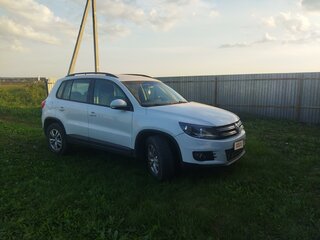 2014 Volkswagen Tiguan I Рестайлинг, белый, 1400000 рублей, вид 2