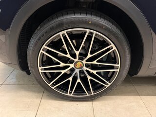 2019 Porsche Cayenne III, синий, 5500000 рублей, вид 3