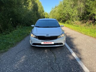 2017 Kia Cerato III Рестайлинг (Classic), белый, 1330000 рублей, вид 2